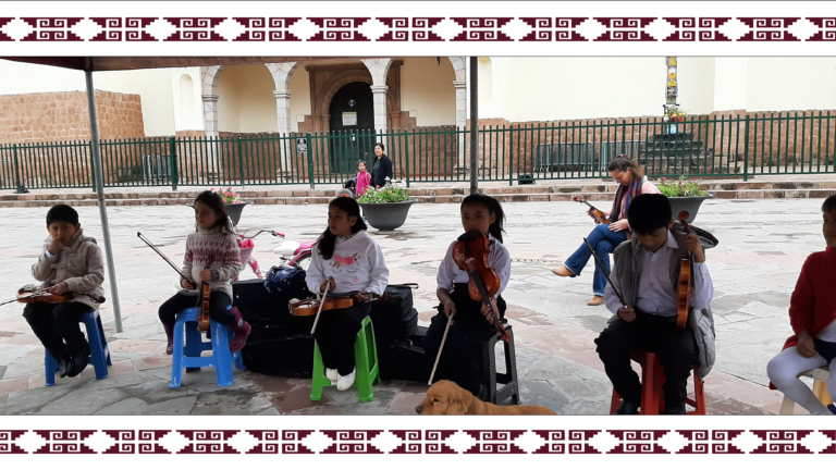 Plaza Constitución de Pisac - septiembre 2024